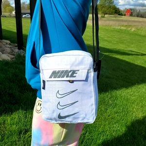 Nike Messenger Purse Bag